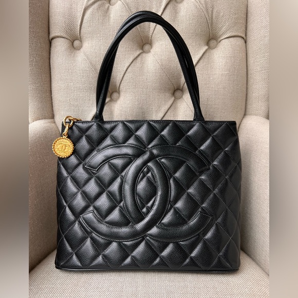 CHANEL Handbags - Authentic Vintage Chanel Medallion tote bag